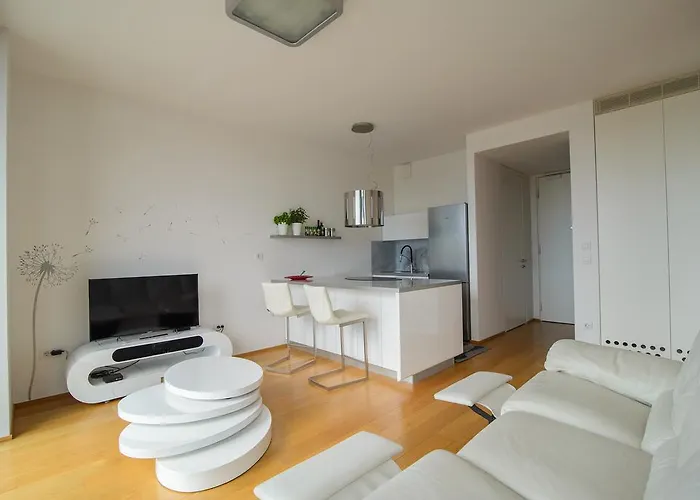 Апартаменты Slovenia Crib *